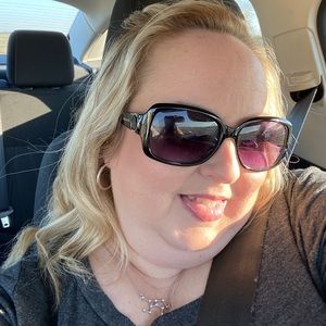 Meet your Posher, Mandi